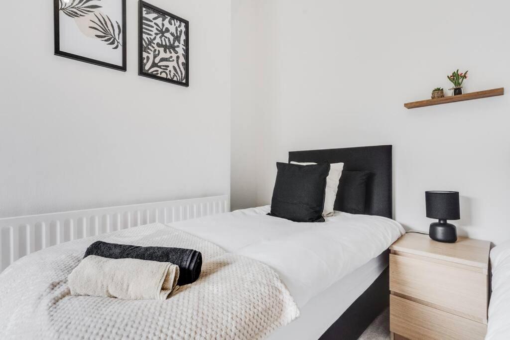 Liverpool 3 Bed House Eksteriør bilde